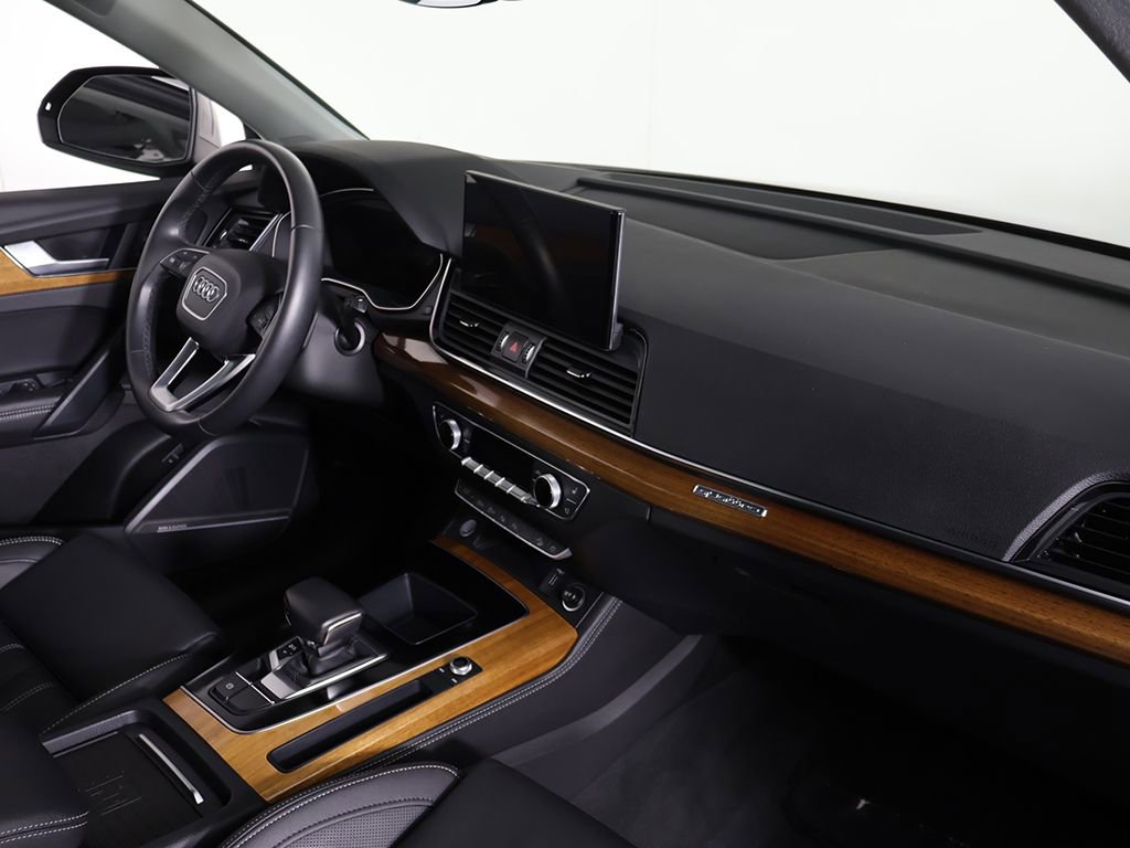 Used 2023 Audi Q5 2.0T Prestige image 31