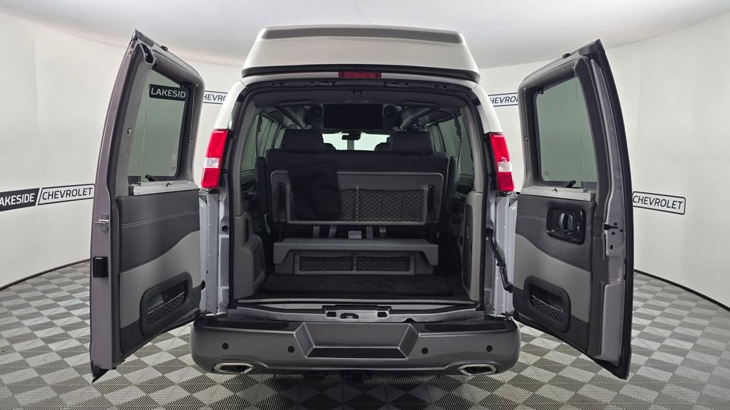 New 2026 Chevrolet Express 2500 Extended w/ Driver Convenience Package image 16