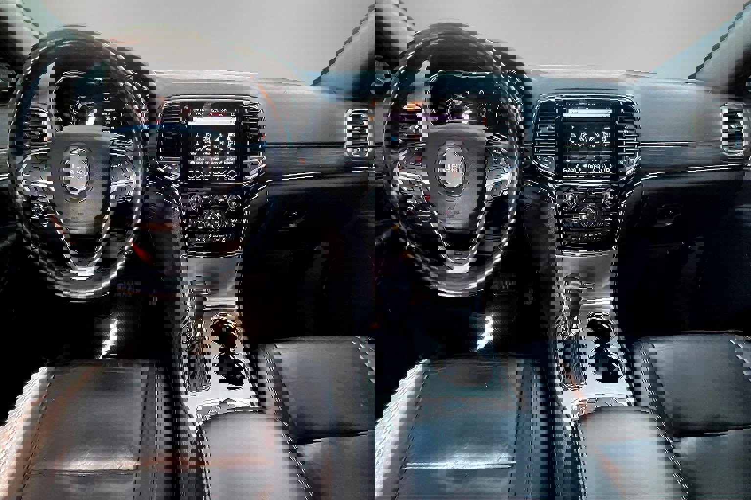 Used 2020 Jeep Grand Cherokee Limited image 7