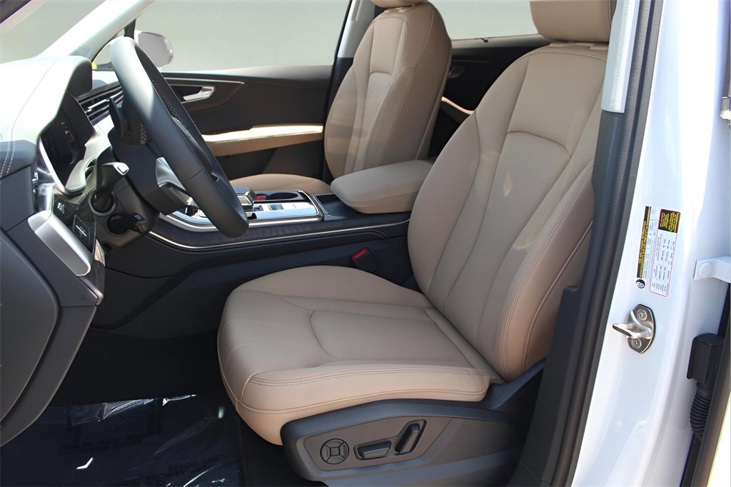 New 2025 Audi Q7 3.0T Premium Plus image 12
