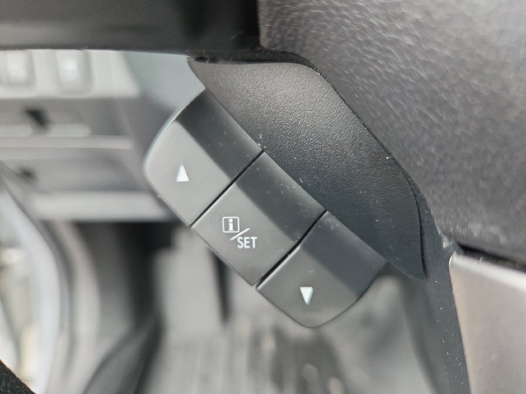 Used 2018 Subaru Forester 2.5i Premium AWD/4WD image 29