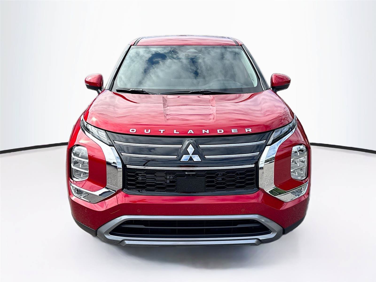 New 2026 Mitsubishi Outlander SE FWD image 3