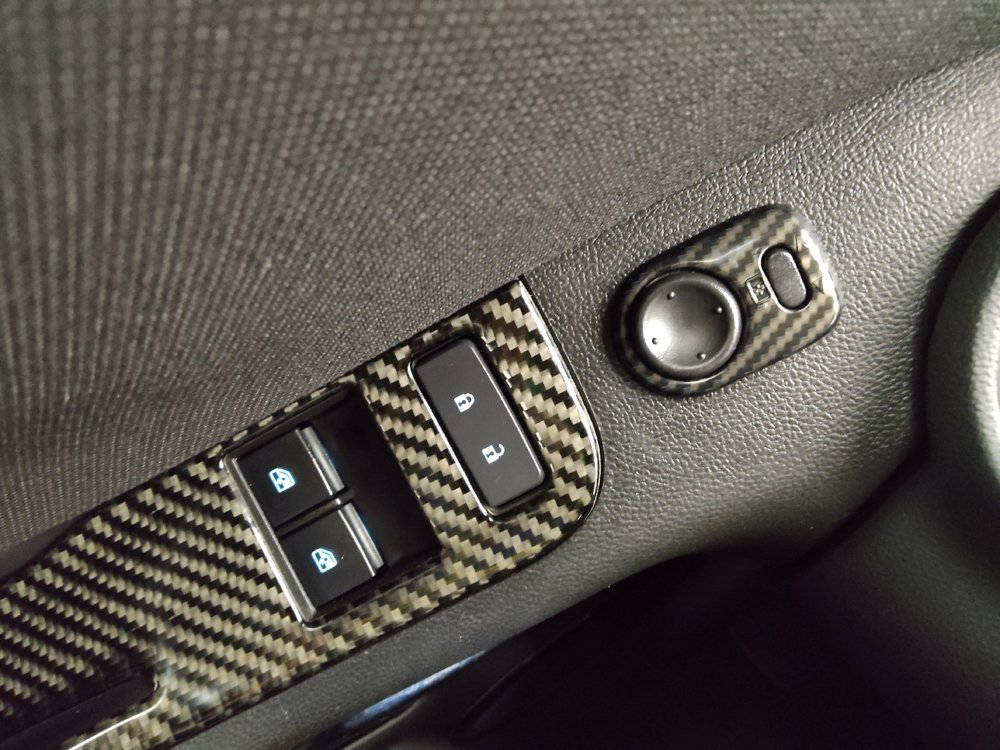 Used 2014 Chevrolet Camaro LT RWD image 27