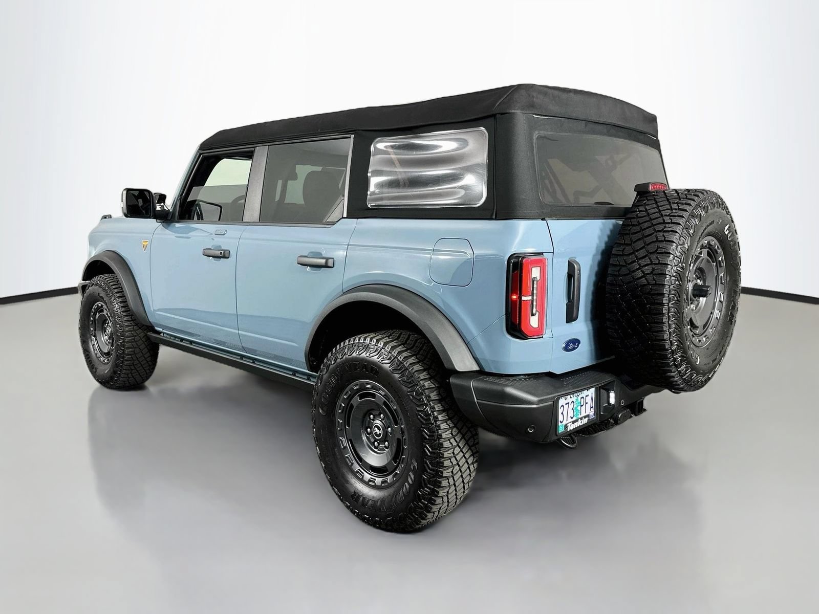 Used 2023 Ford Bronco Badlands AWD/4WD image 6