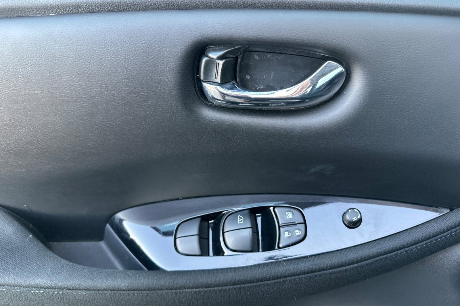 Certified 2023 Nissan Leaf SV Plus image 11