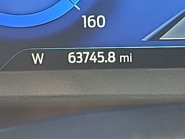 Used 2020 Ford Escape Titanium image 13