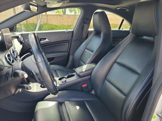 Used 2019 Mercedes-Benz CLA 250 image 18