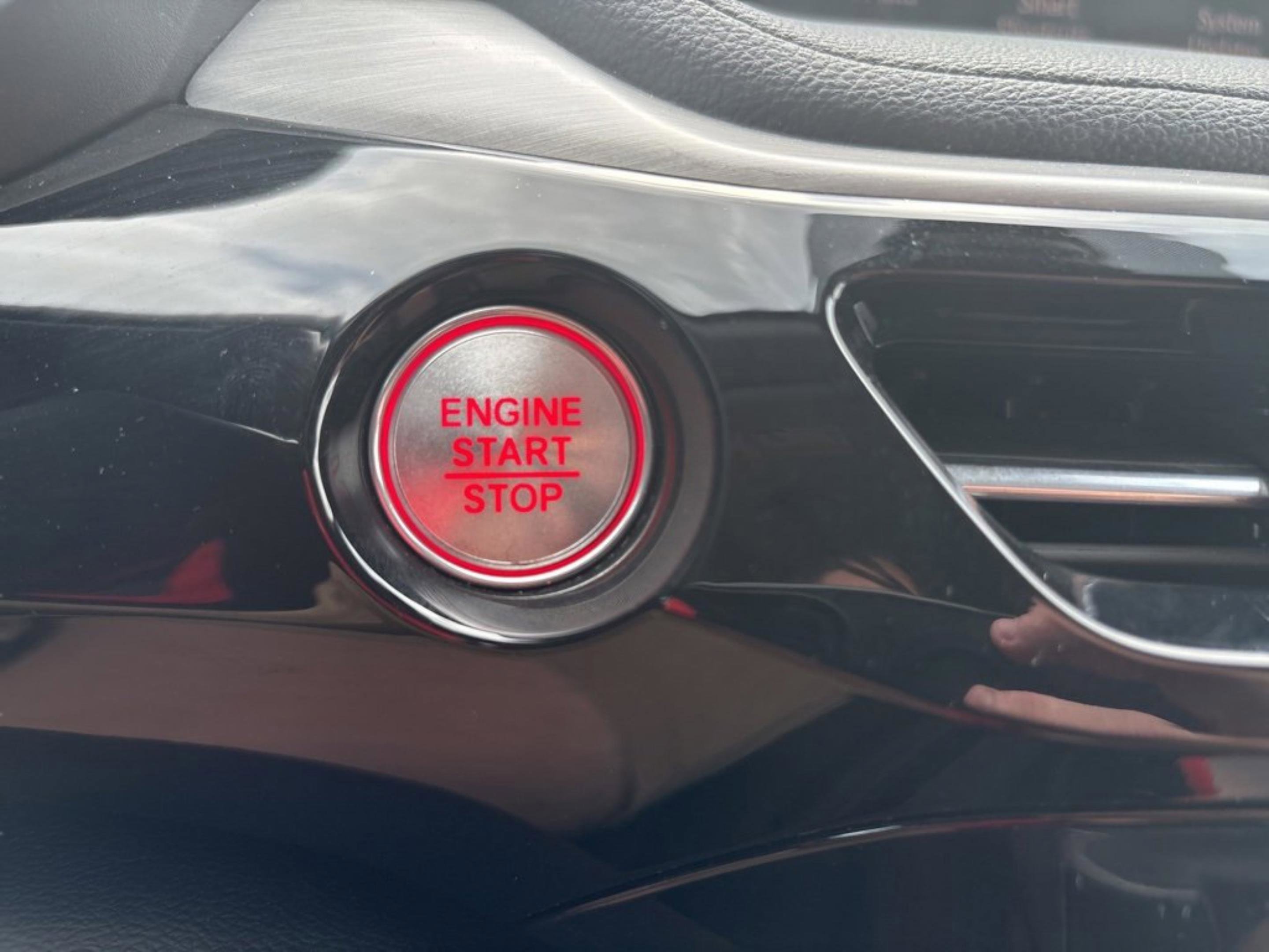 Used 2023 Acura MDX FWD image 17