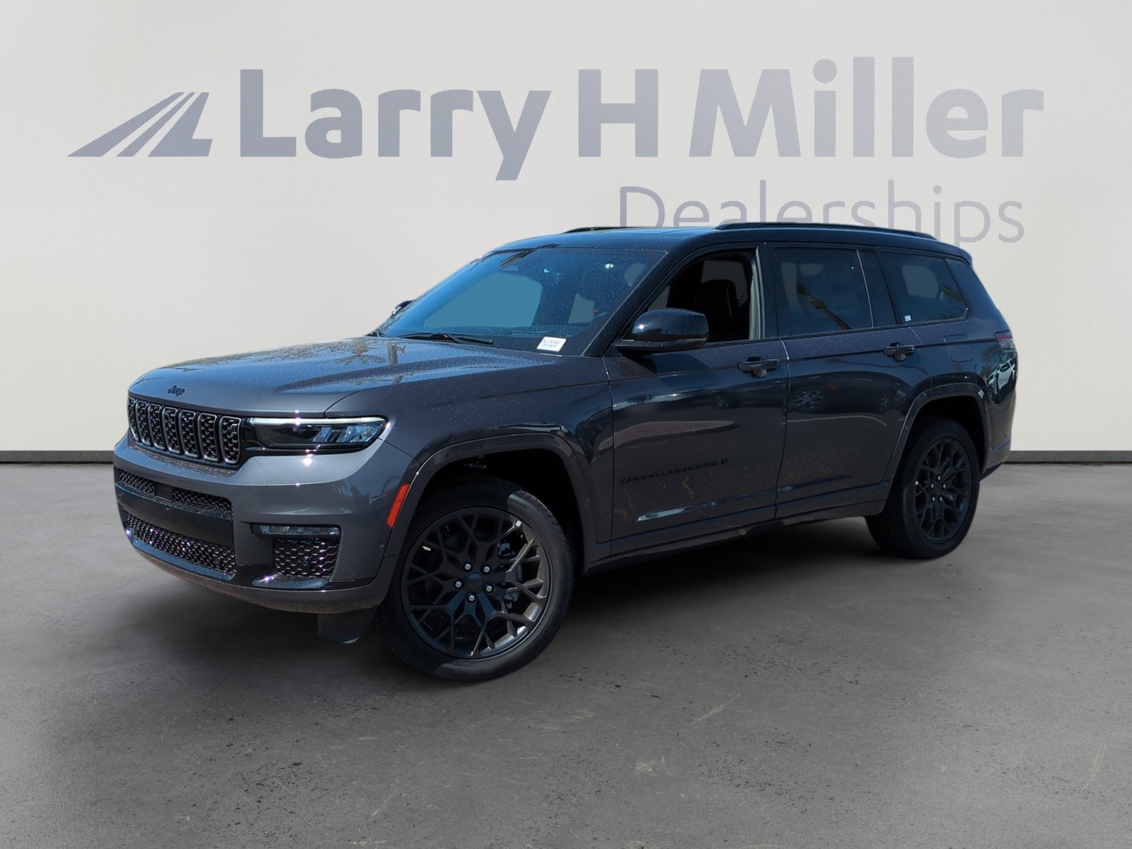 New 2025 Jeep Grand Cherokee L Summit