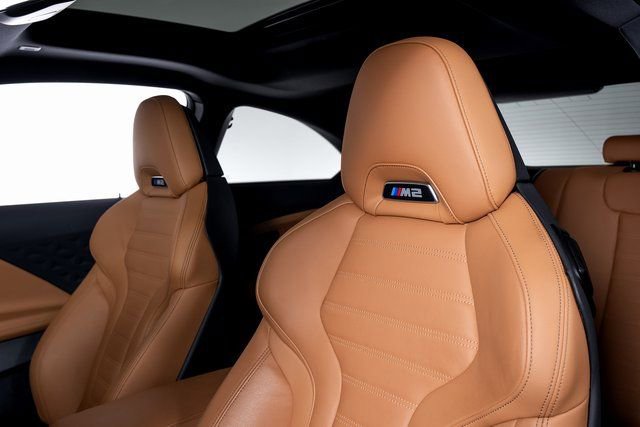 Used 2024 BMW M2 w/ Lighting Package image 18