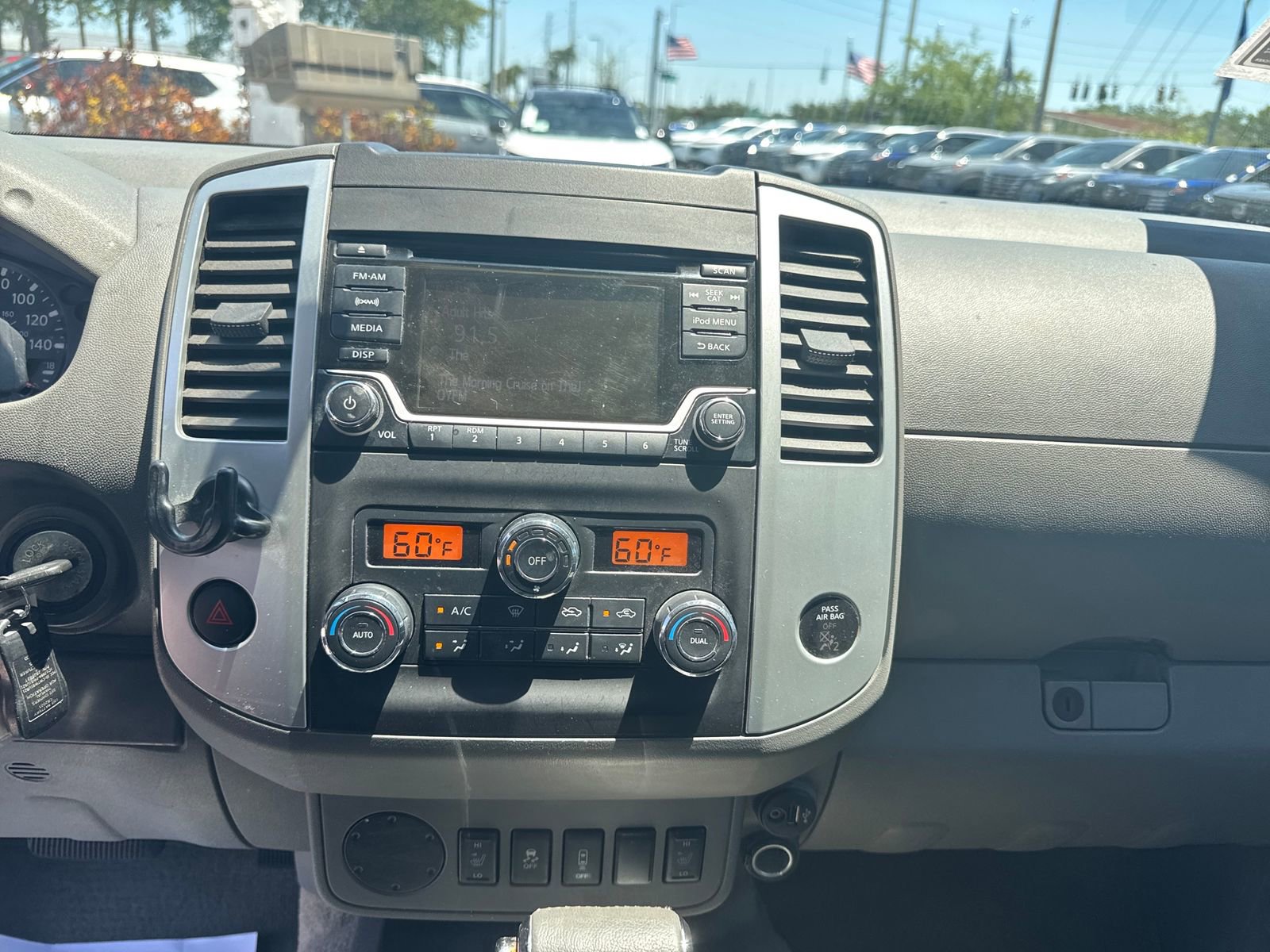 Used 2017 Nissan Frontier SV w/ SV Value Truck Package RWD image 20