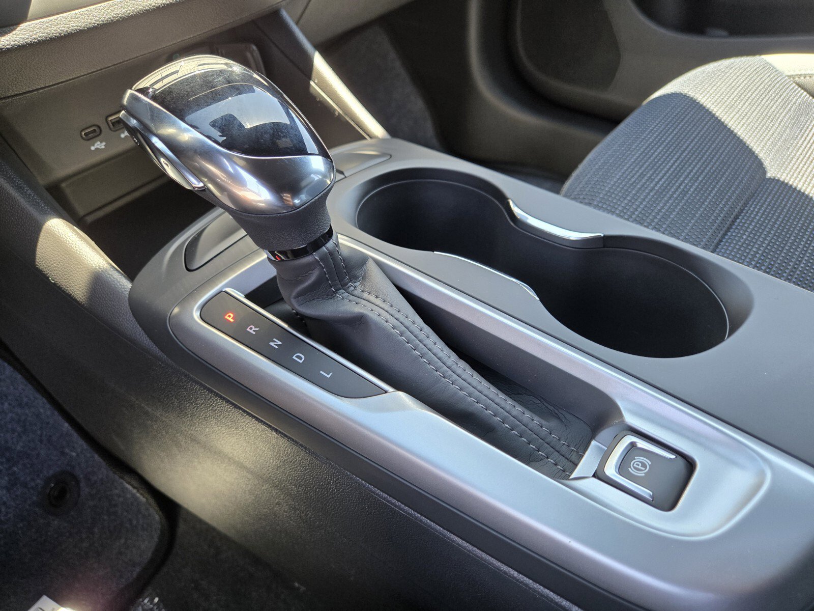 New 2025 Buick Envista Preferred image 12