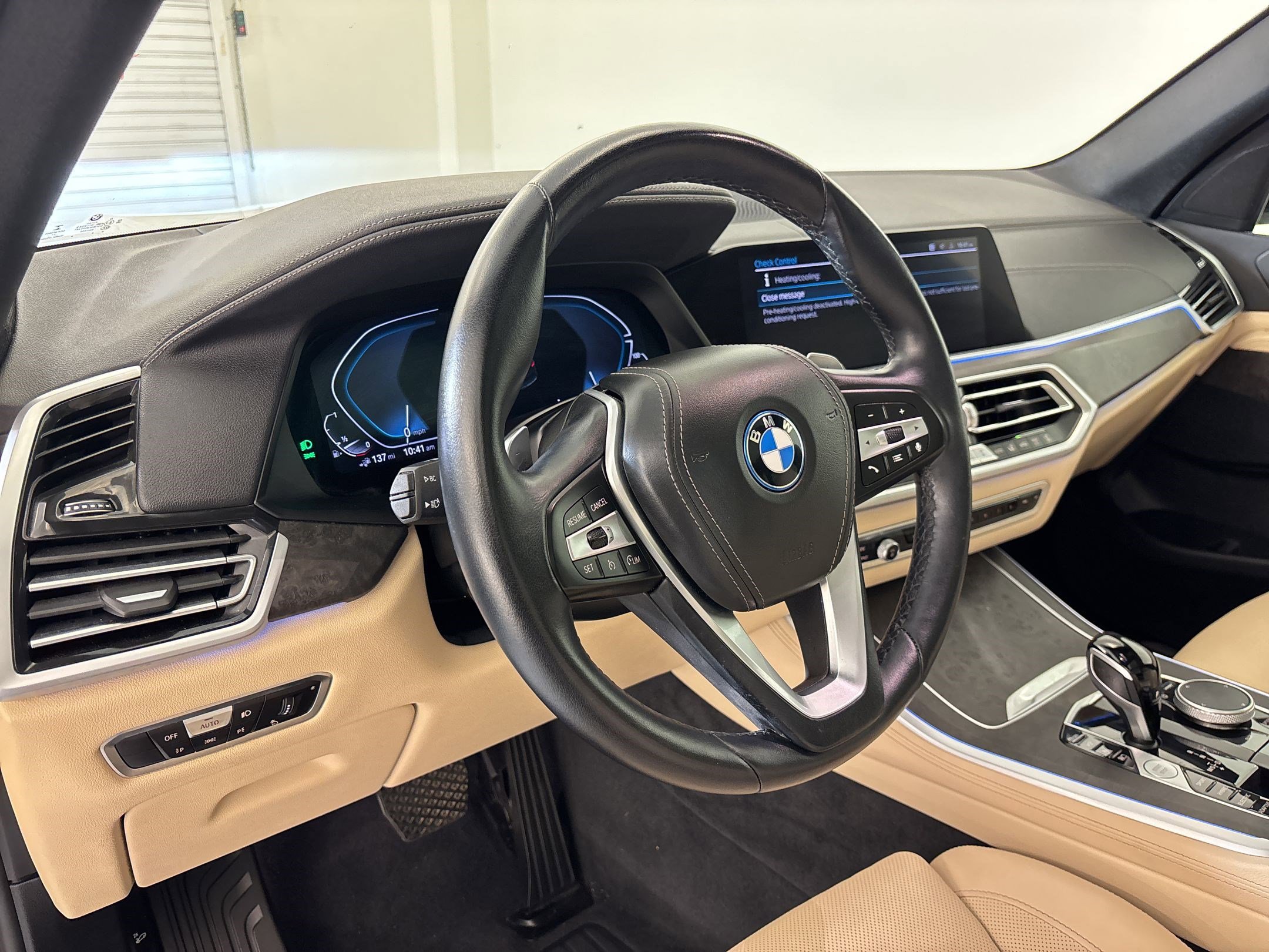 Used 2022 BMW X5 xDrive45e w/ Luxury Seating Package image 4