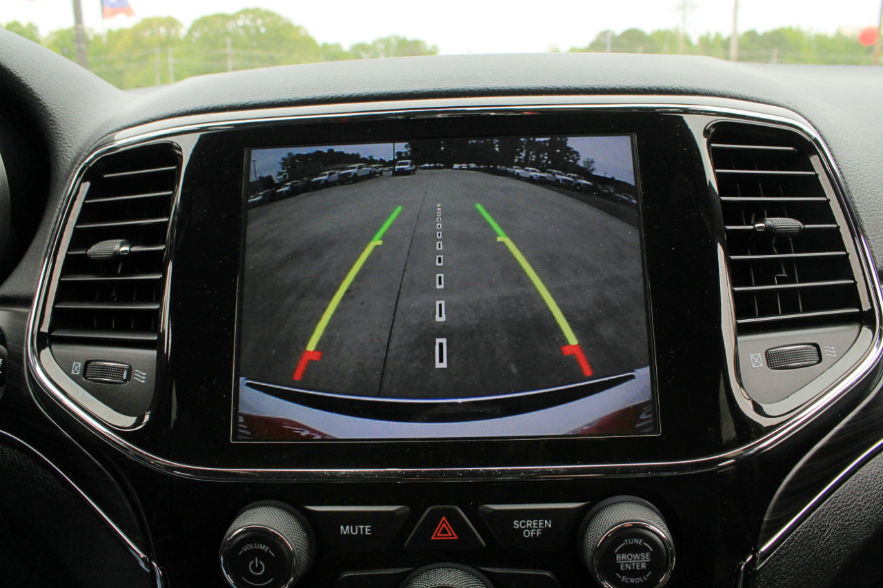 Used 2021 Jeep Grand Cherokee Limited image 57