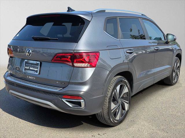 Used 2024 Volkswagen Taos SE AWD/4WD image 3
