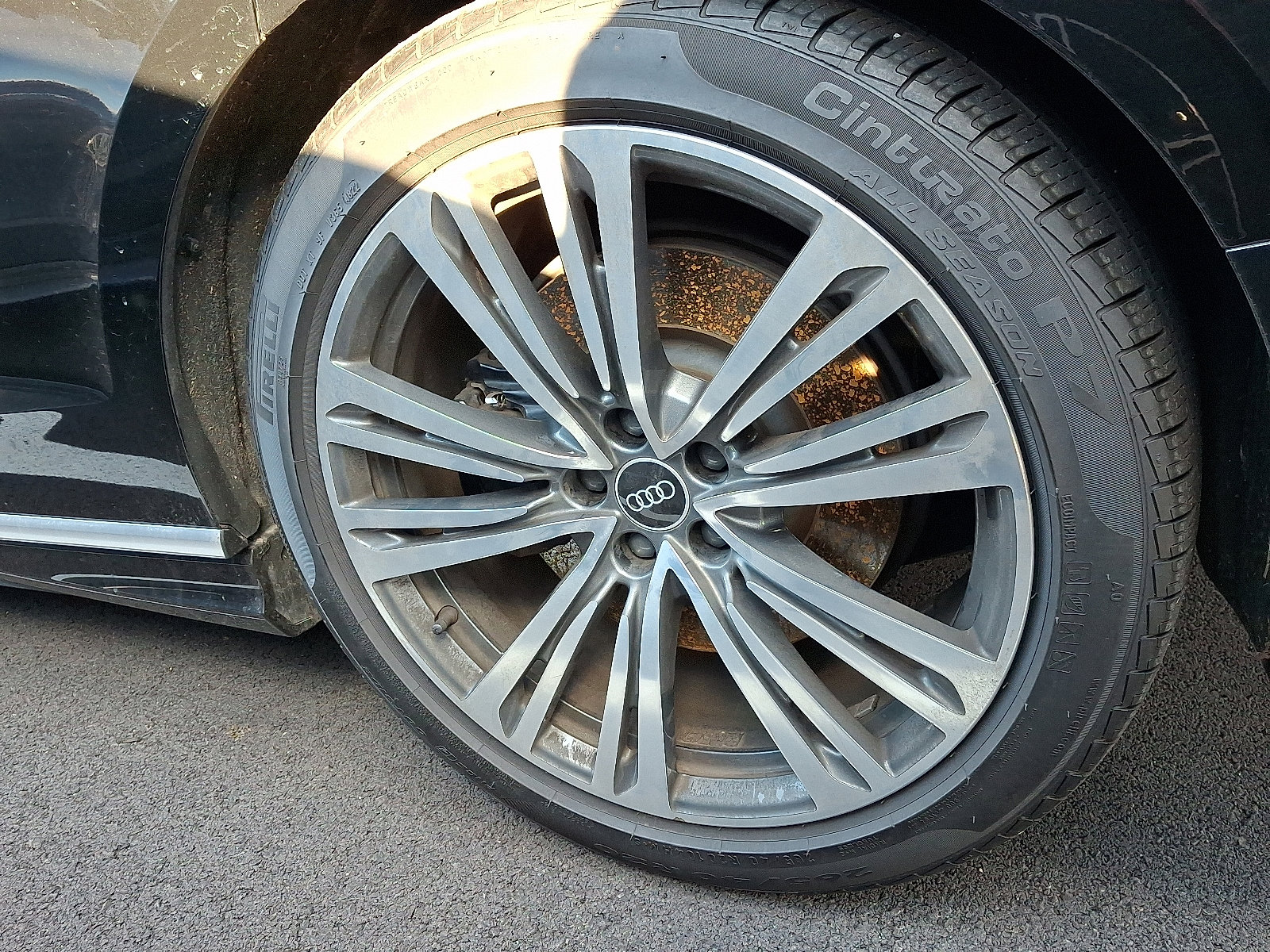 Used 2021 Audi A8 L 4.0T w/ Executive Plus Package image 4