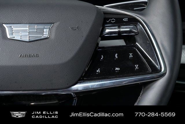 Certified 2025 Cadillac Optiq Luxury 2 w/ LPO, Floor Liner Package image 13