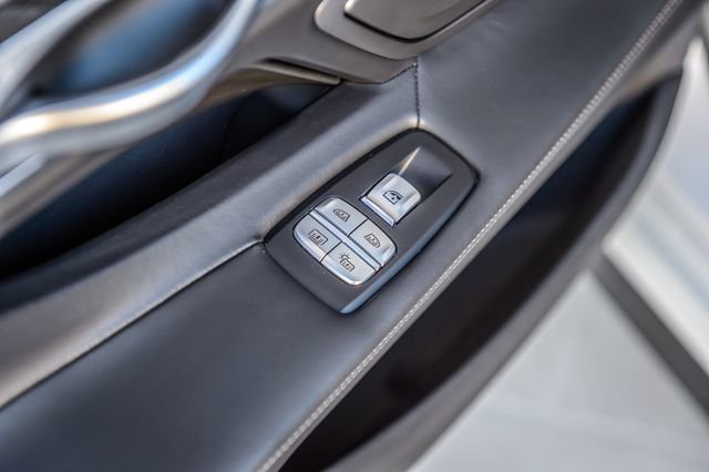Used 2020 BMW 740i xDrive w/ M Sport Package image 54