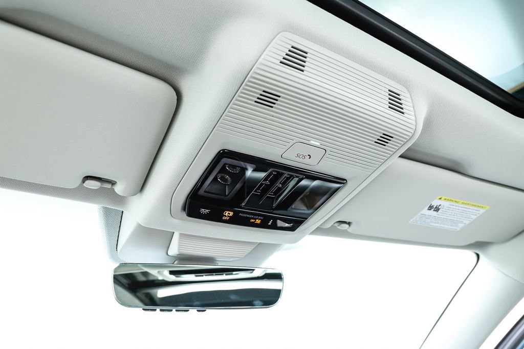 New 2026 Volkswagen Tiguan SE image 64