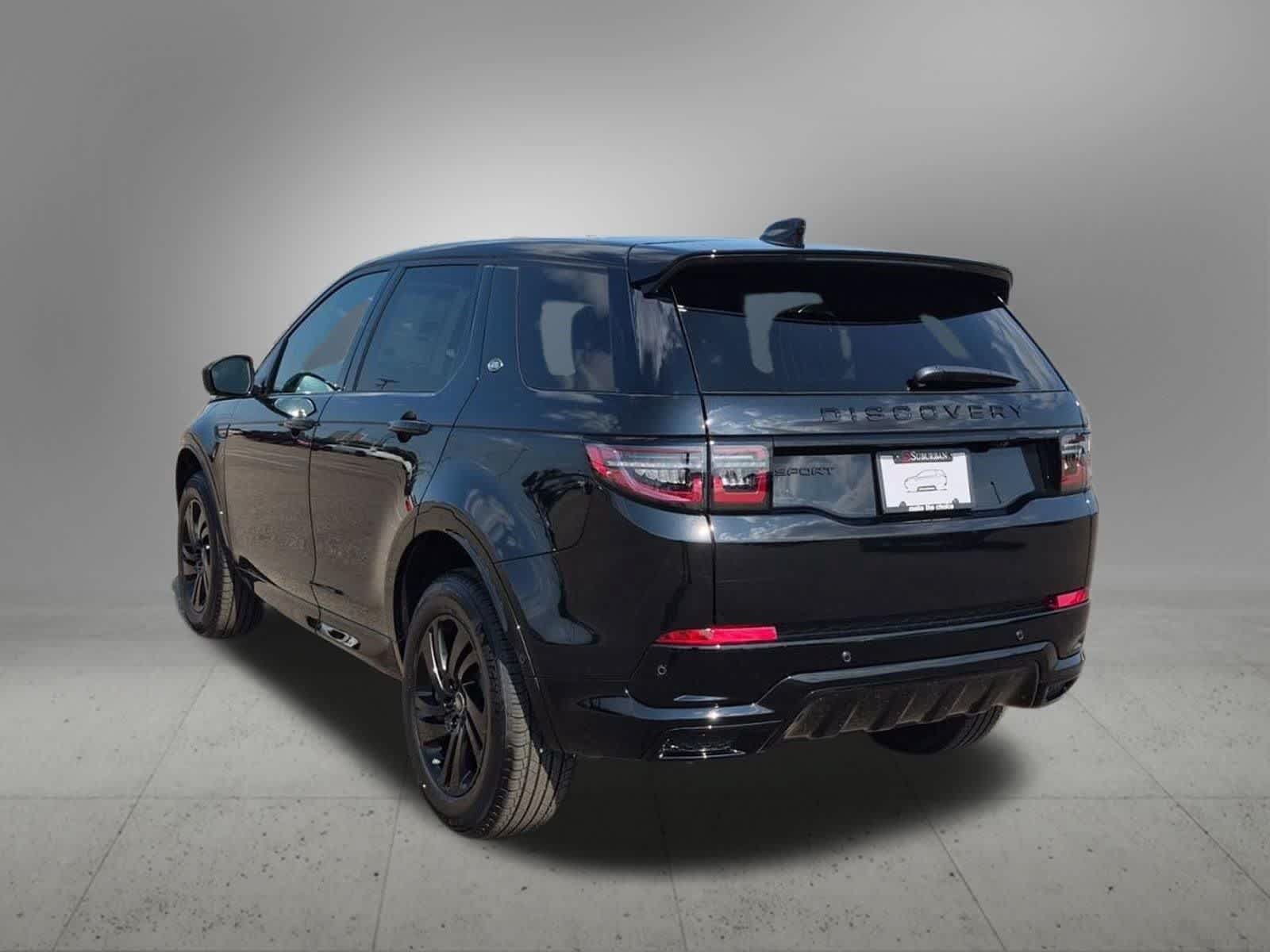 New 2026 Land Rover Discovery Sport Landmark AWD/4WD image 4