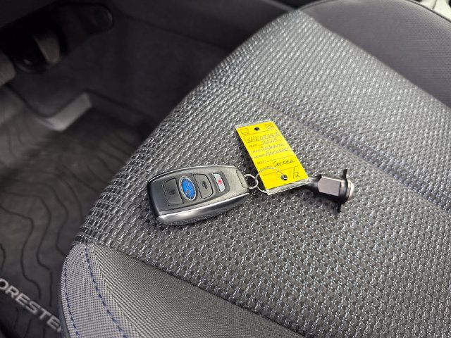 Used 2025 Subaru Forester Premium AWD/4WD image 29