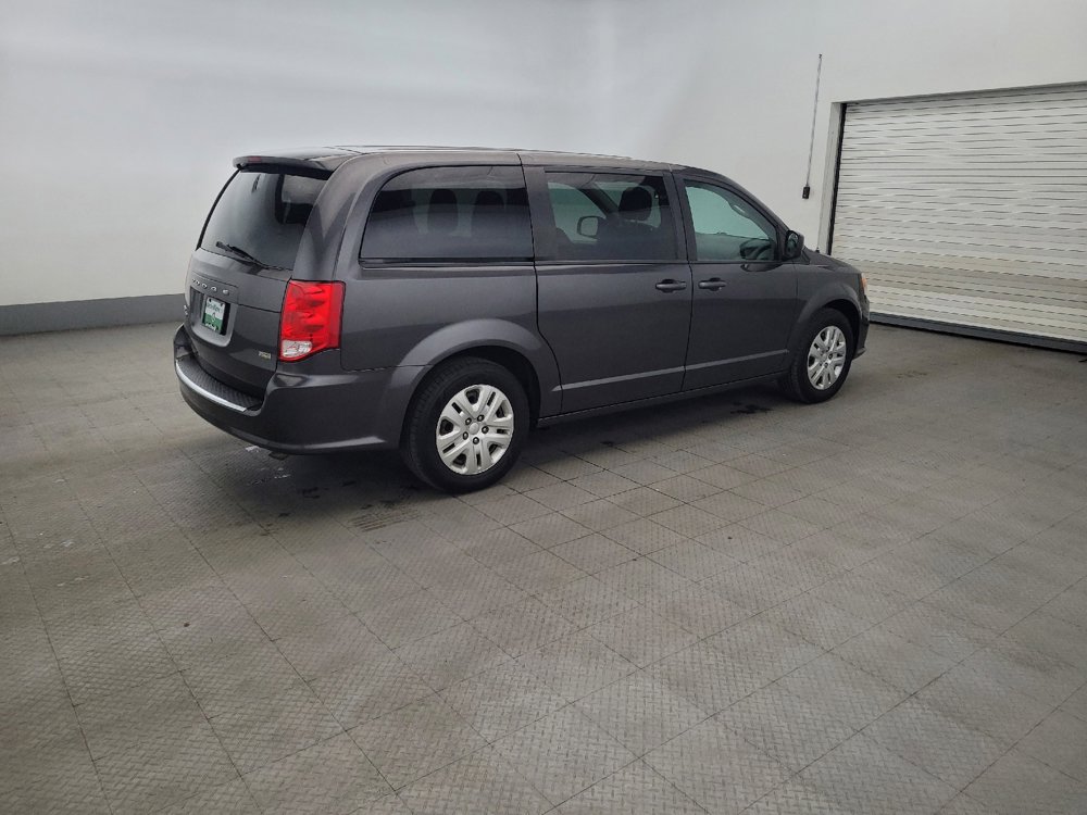 Used 2018 Dodge Grand Caravan SE FWD image 10
