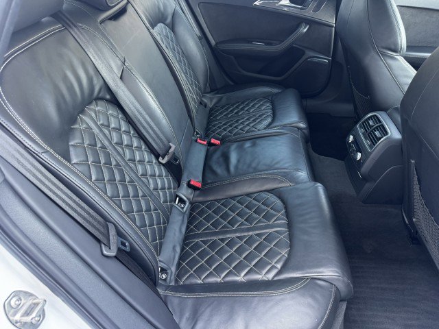 Used 2018 Audi S6 Premium Plus image 28