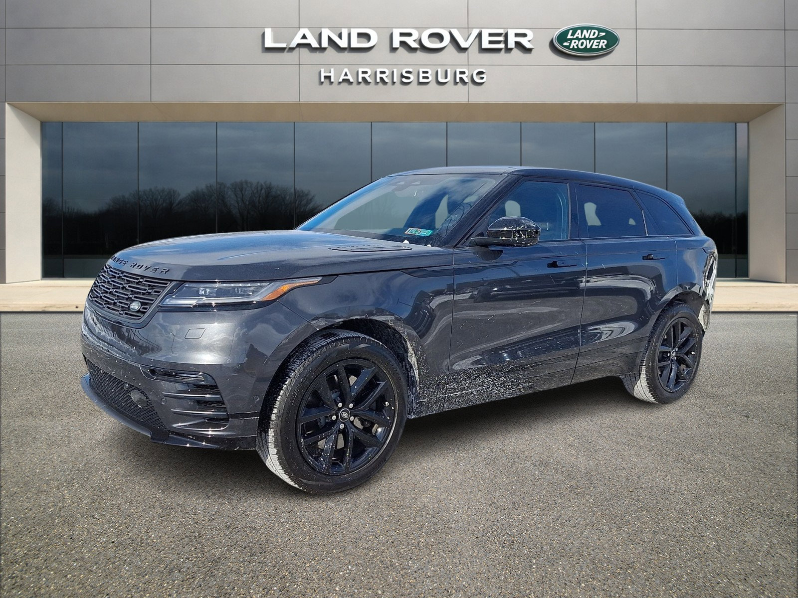 Used 2026 Land Rover Range Rover Velar Dynamic SE image 1