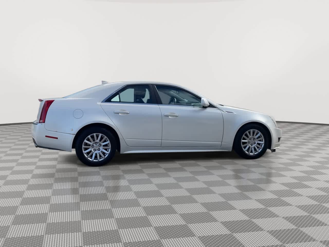 Used 2010 Cadillac CTS Luxury AWD/4WD image 9