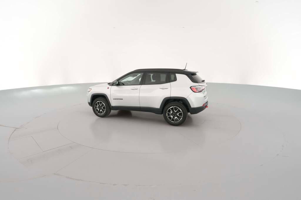 New 2026 Jeep Compass Trailhawk image 7