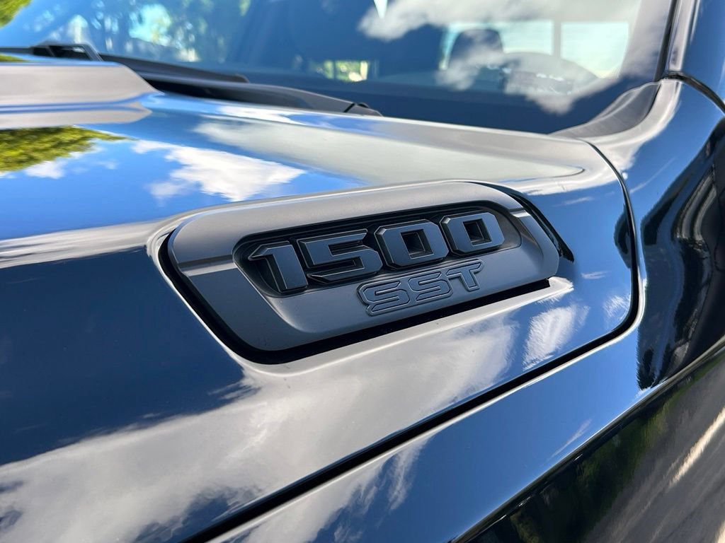 Certified 2025 RAM 1500 Big Horn AWD/4WD image 37