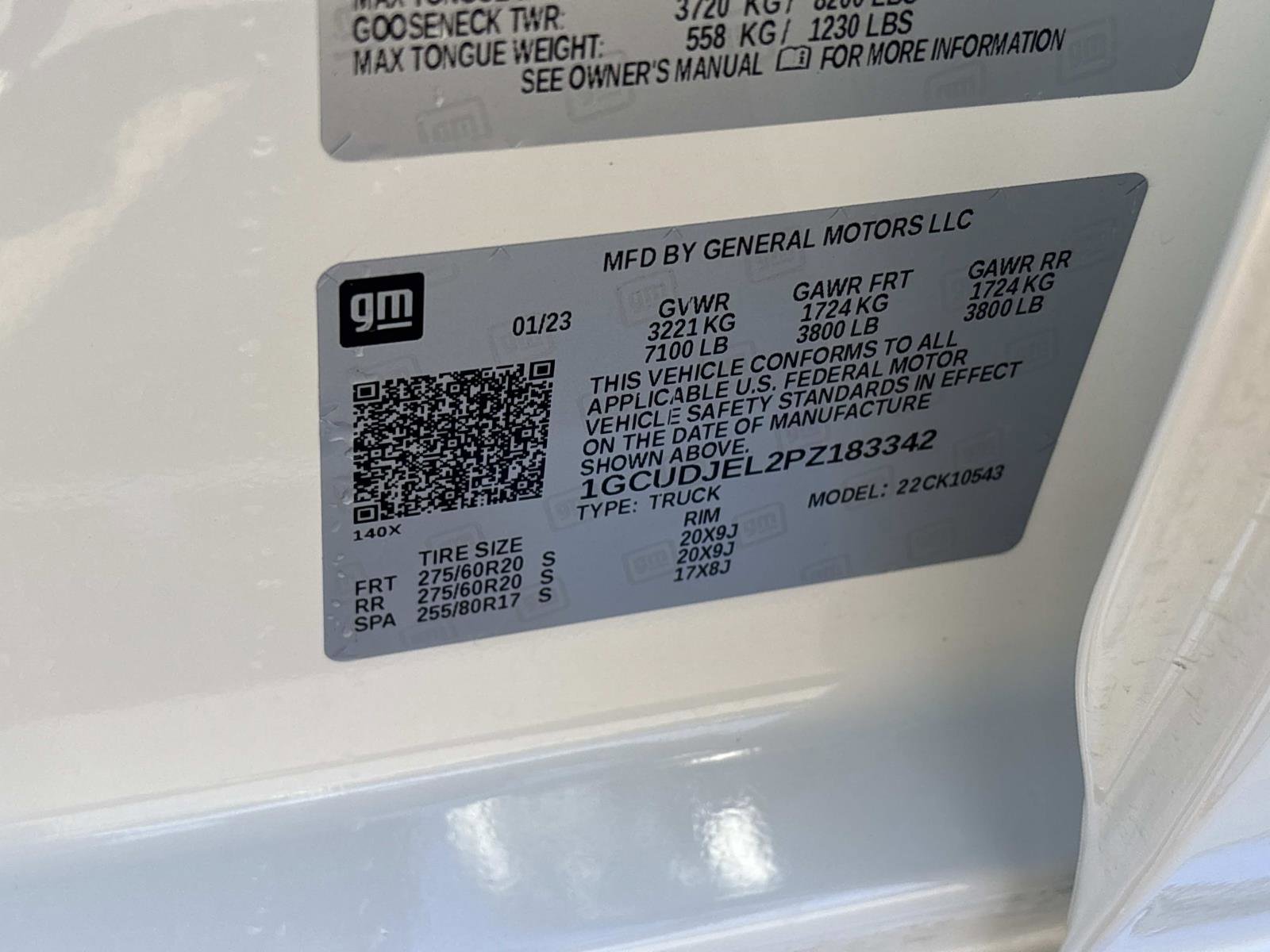 Used 2023 Chevrolet Silverado 1500 High Country w/ Technology Package image 36