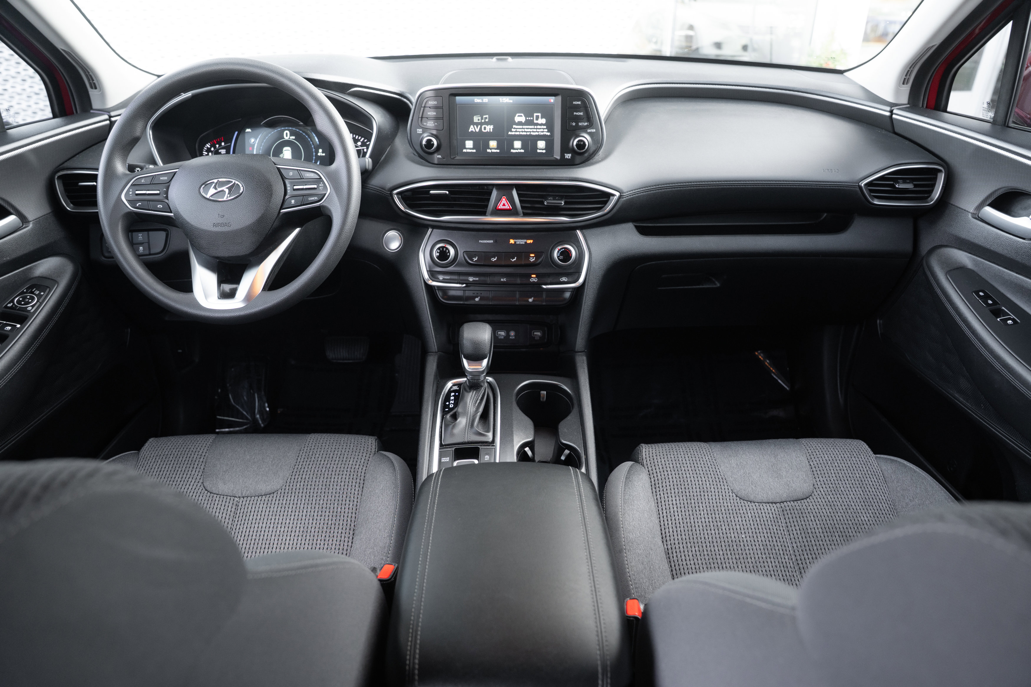 Used 2020 Hyundai Santa Fe SEL image 8