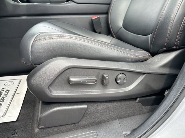 Used 2024 Honda Pilot TrailSport image 12