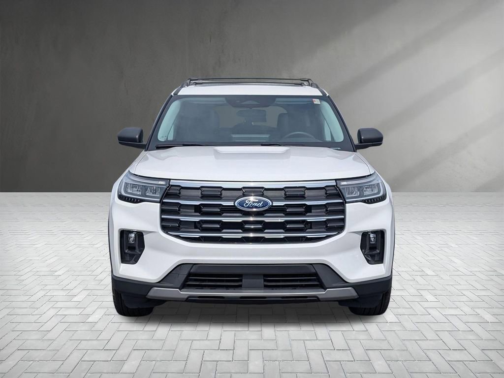 New 2025 Ford Explorer Active w/ Active Comfort Package image 6