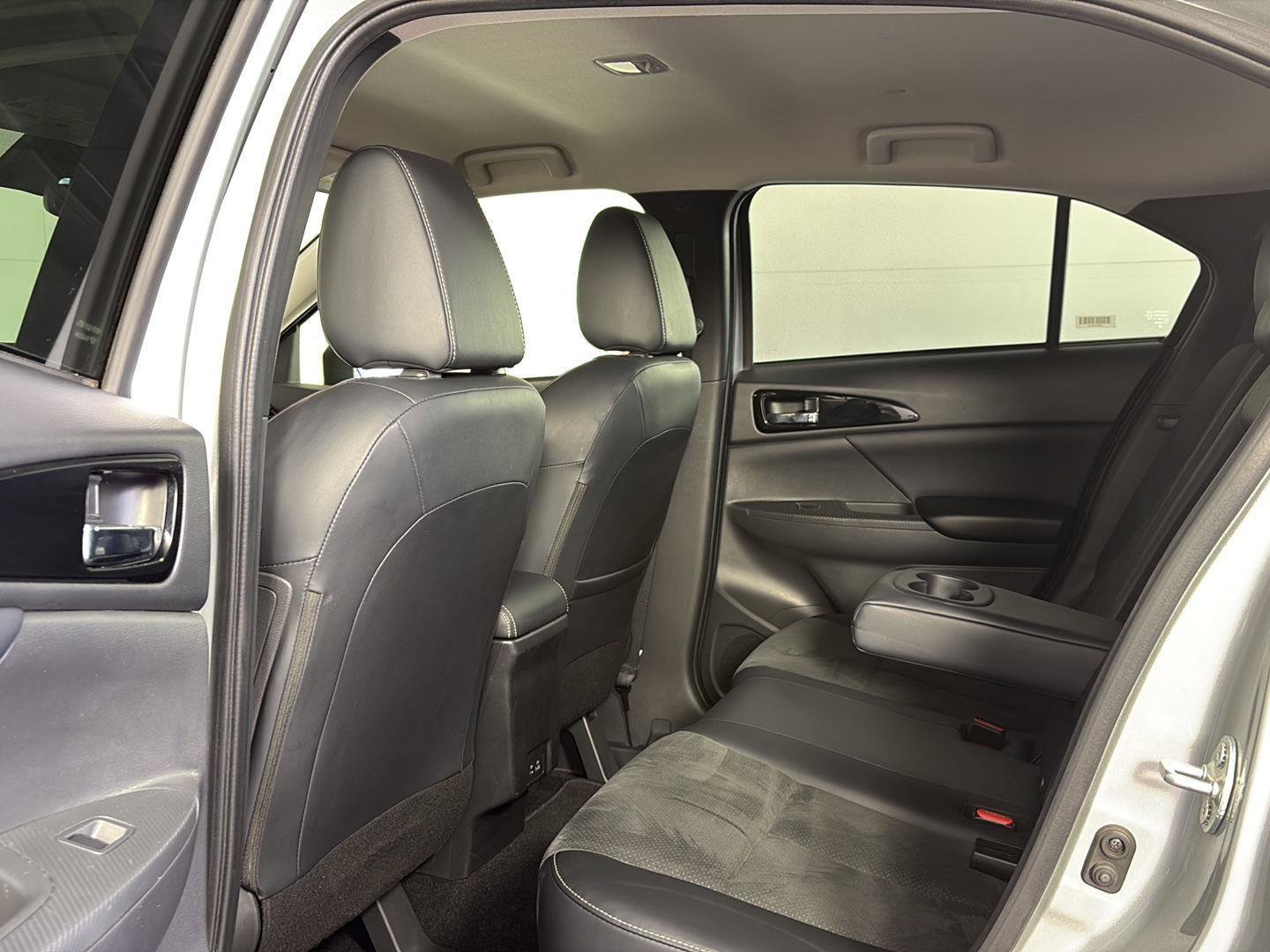 Used 2025 Mitsubishi Eclipse Cross SE image 19