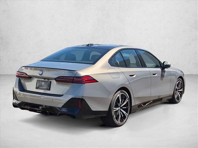 New 2026 BMW 550e xDrive AWD/4WD video 2