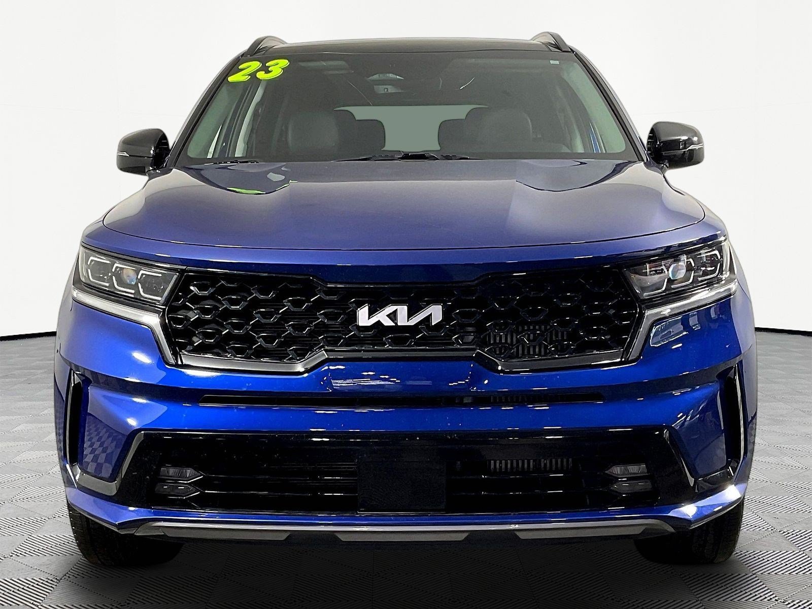 Used 2023 Kia Sorento SX AWD/4WD image 2