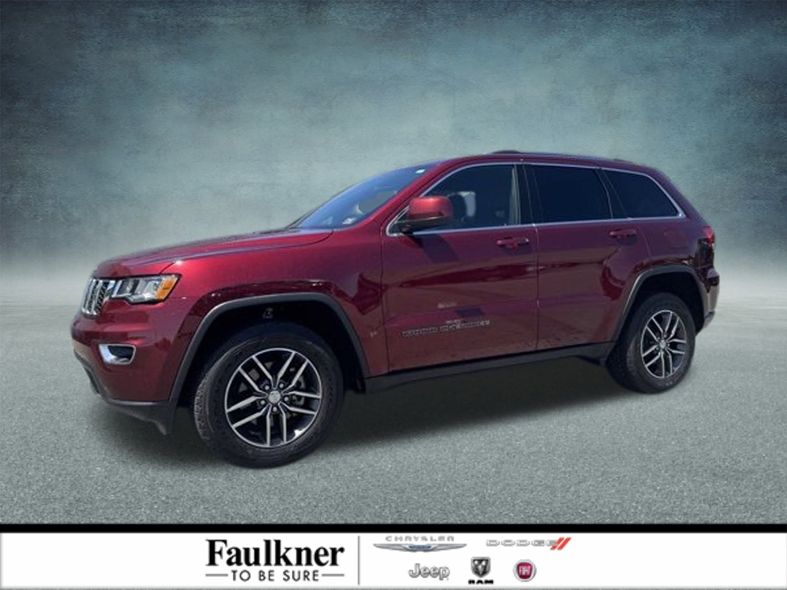 Used 2018 Jeep Grand Cherokee Laredo