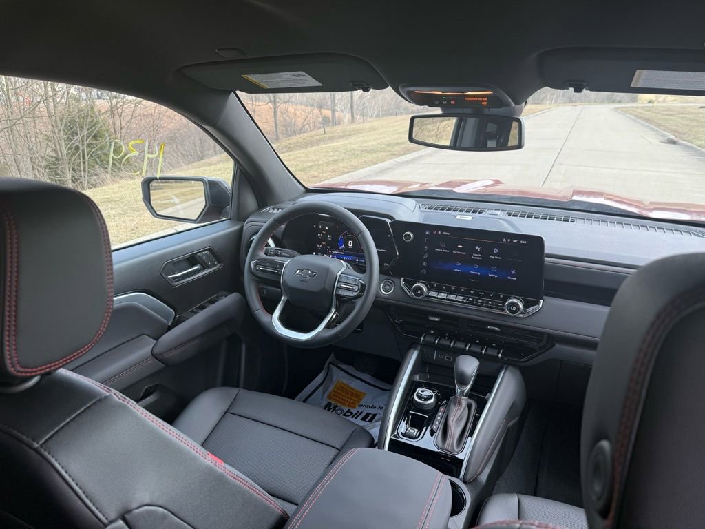 Used 2026 Chevrolet Colorado Z71 w/ Technology Package image 16