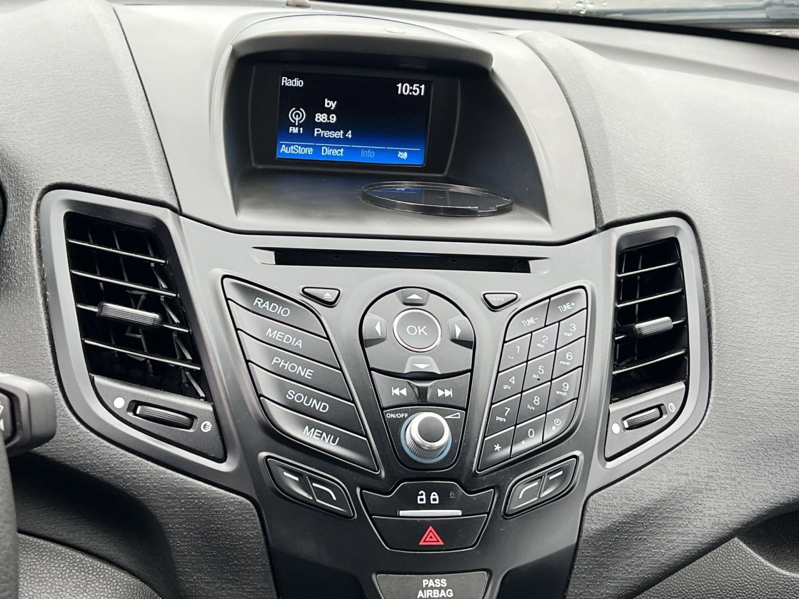 Used 2018 Ford Fiesta S image 17