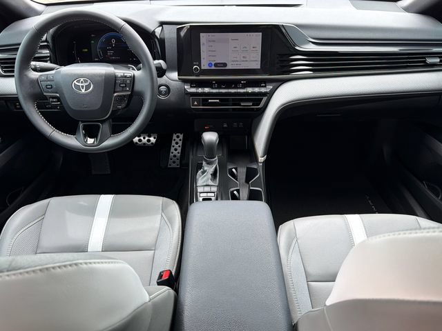 Used 2026 Toyota Camry SE w/ Convenience Package FWD image 11
