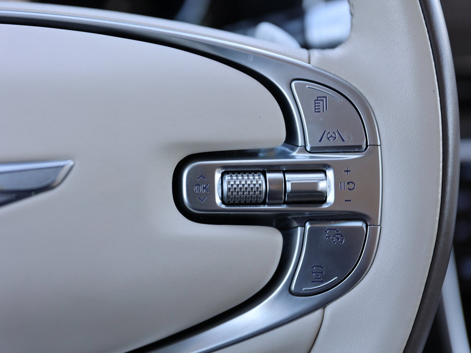 Used 2024 Genesis GV80 3.5T Prestige Signature image 46