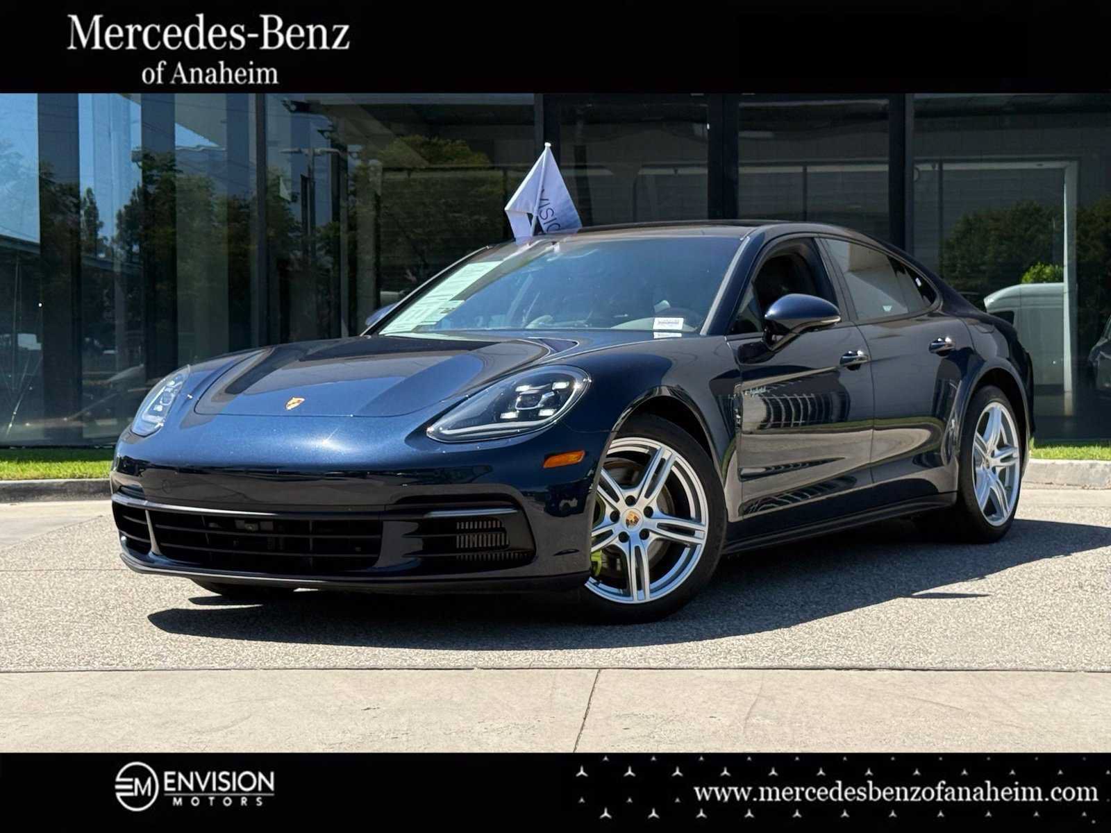 Used 2019 Porsche Panamera 4 AWD/4WD image 2