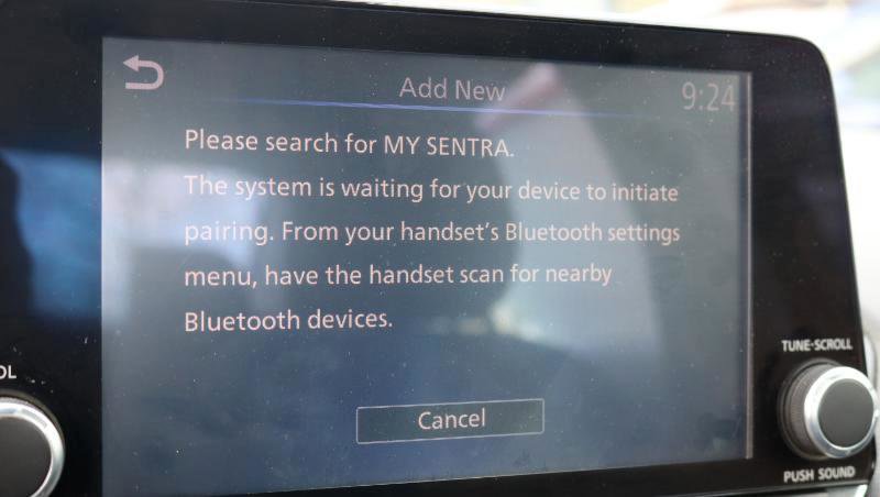 Used 2020 Nissan Sentra SV image 12