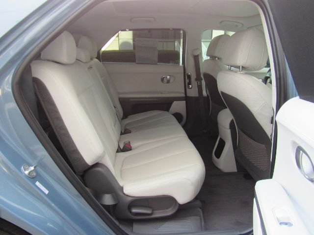 Used 2023 Hyundai Ioniq 5 Limited image 26
