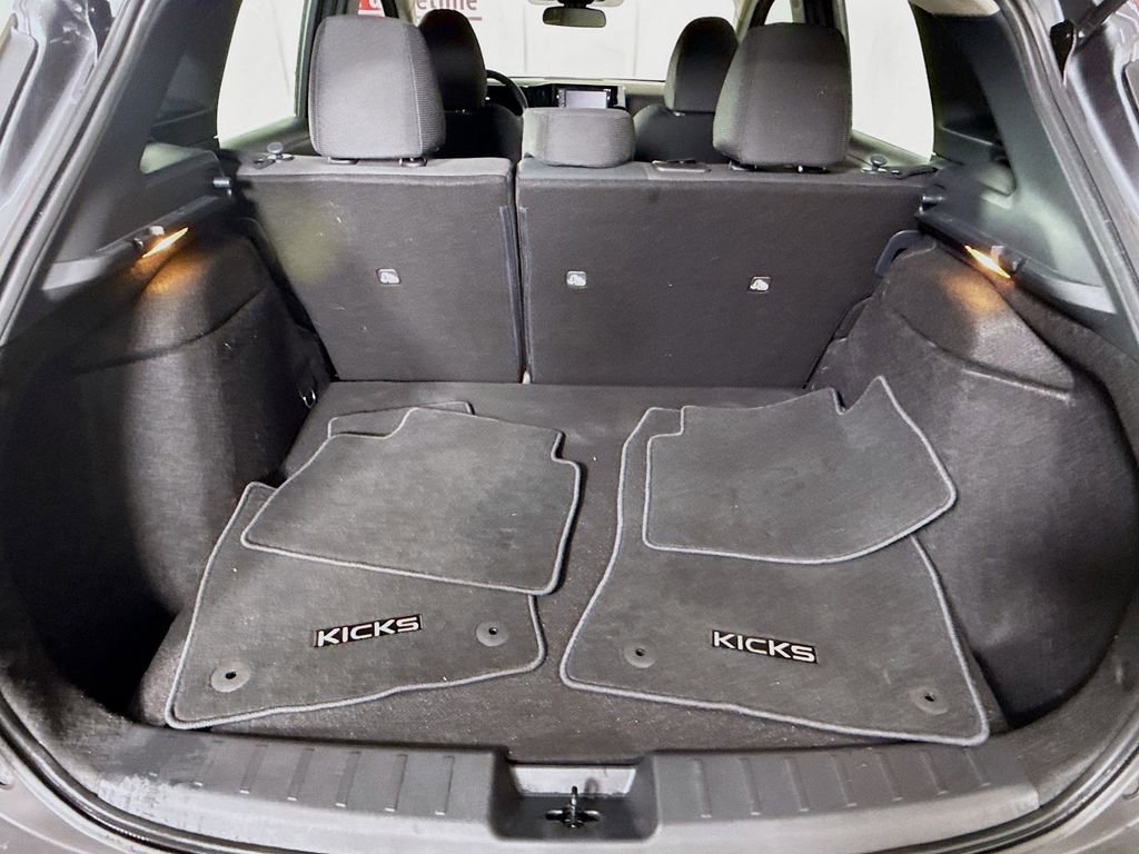 Certified 2025 Nissan Kicks S image 26