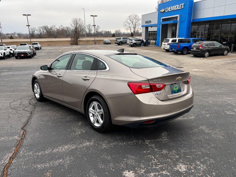 Used 2024 Chevrolet Malibu LS image 3