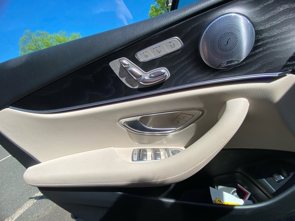 Used 2018 Mercedes-Benz E 300 image 32