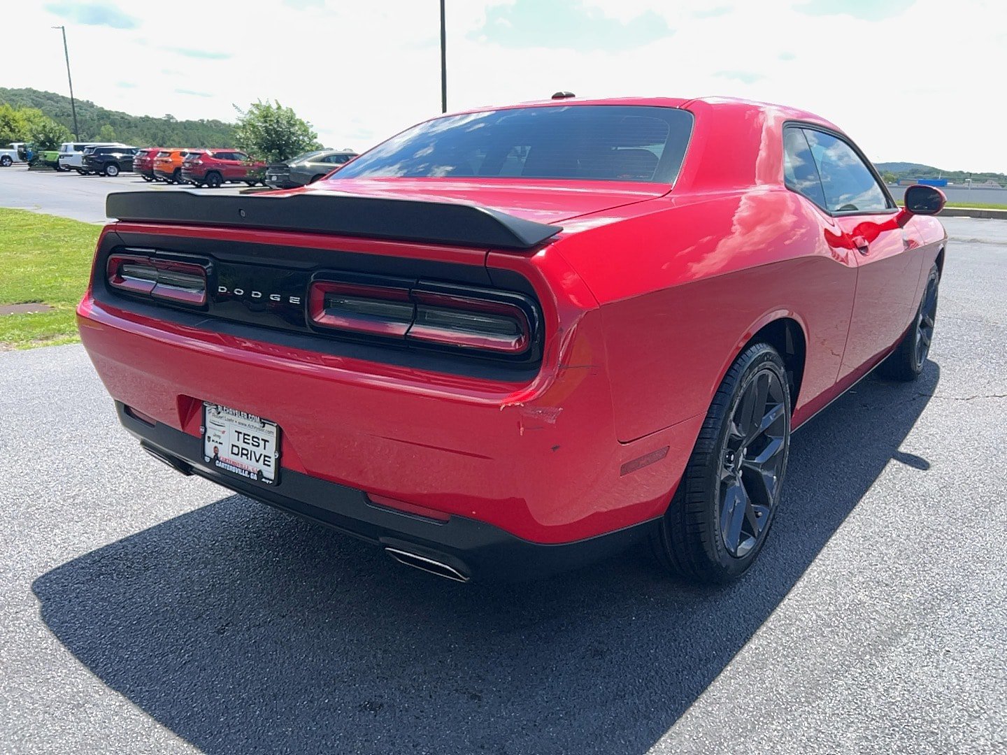 Used 2019 Dodge Challenger SXT w/ Blacktop Package RWD image 5